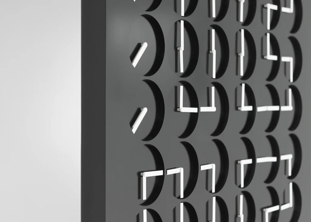 Watch Wall Clock L-Black - Image 4